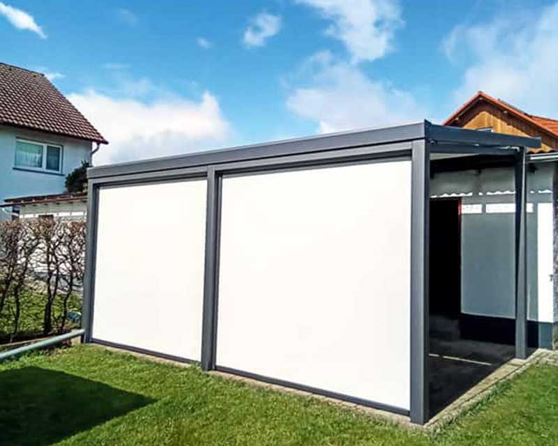 vertical-awnings-with-fixing