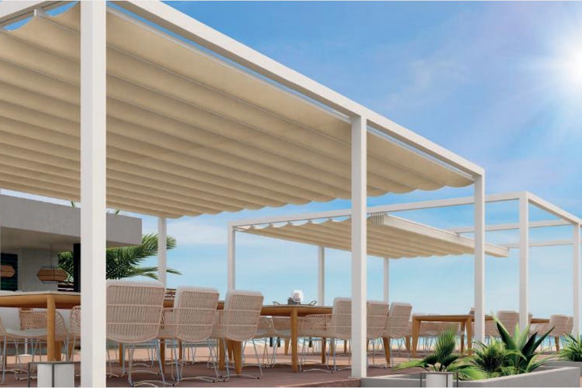 Visual comfort under electric outdoor awning