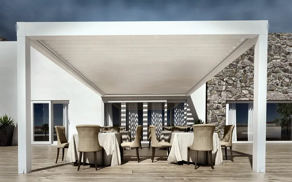 Bioair front wall-mounted layout with closed aluminium louvres