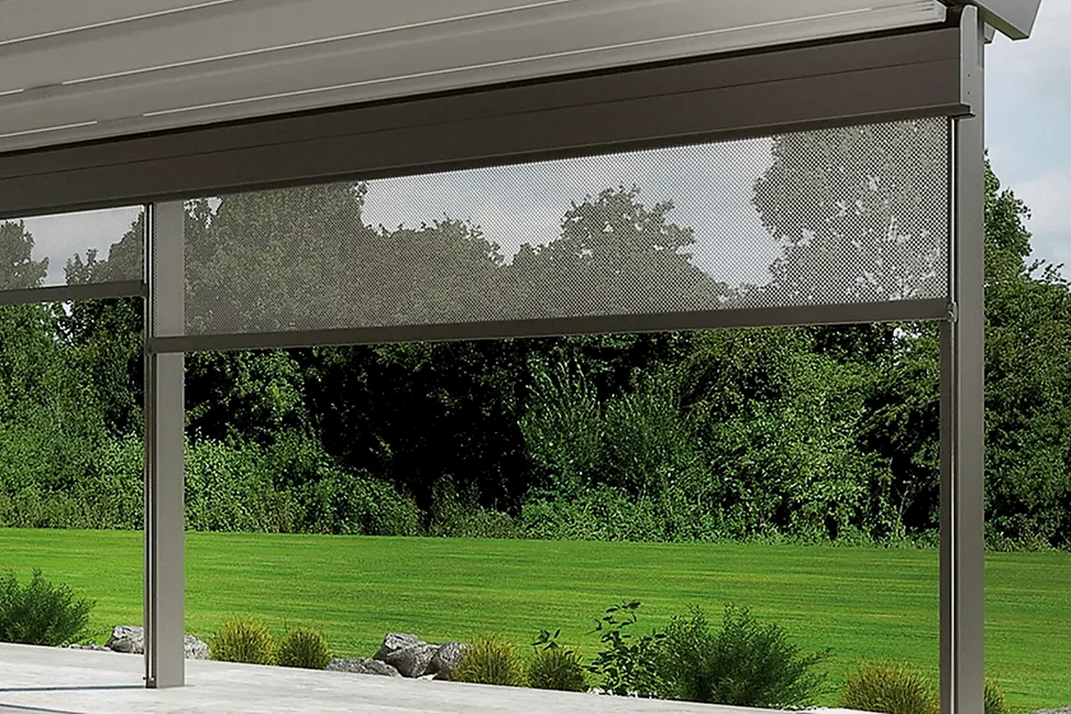 STAL minimalist vertical awning with stainless steel guide rods